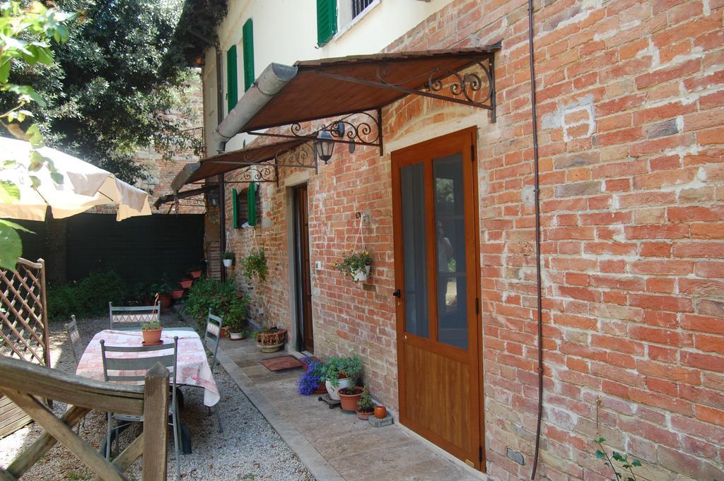 Pozzo  La Spiga D'Oro 게스트하우스 외부 사진